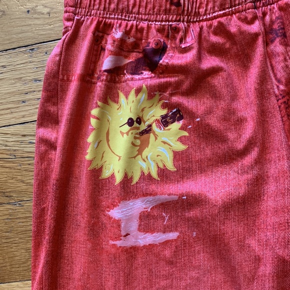 Coca Cola brand leggings - size L - Picture 3 of 7